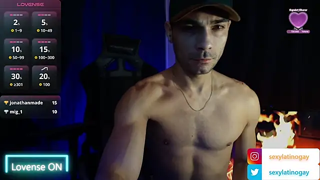 sexylatin0gay webkamerás műsora