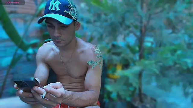 sexylatin0gay 웹캠 쇼