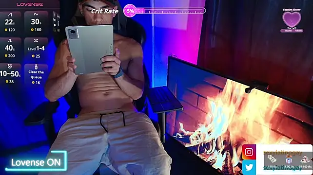 Show Webcam de sexylatin0gay