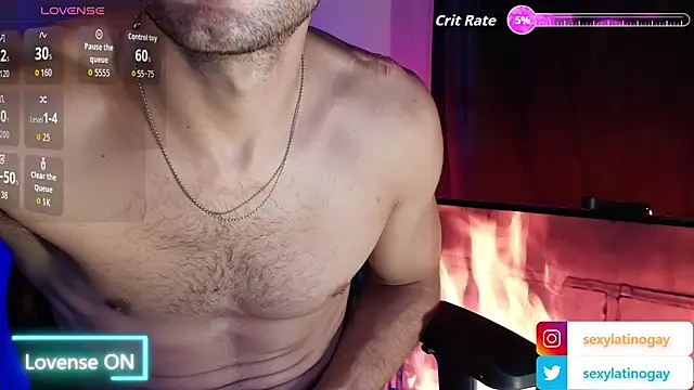 צ'אט XXX בשידור חי של sexylatin0gay