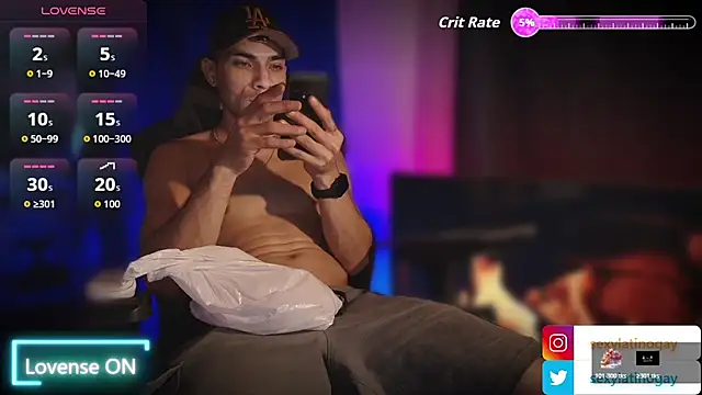 โชว์เว็บแคมของ sexylatin0gay