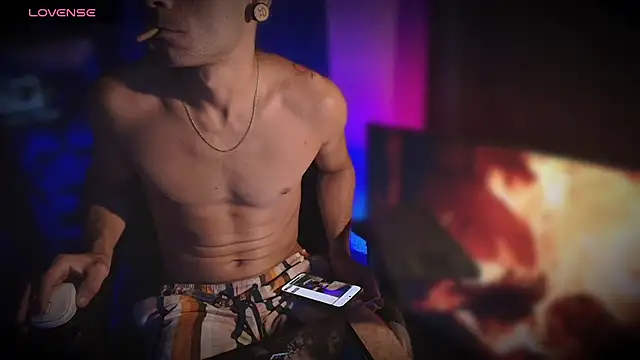 عرض كام sexylatin0gay
