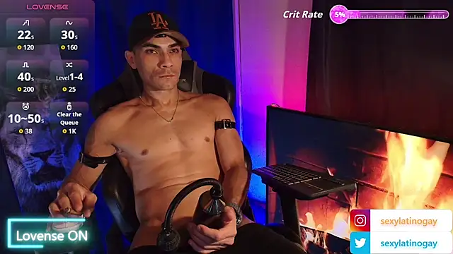 sexylatin0gay 在線直播表演