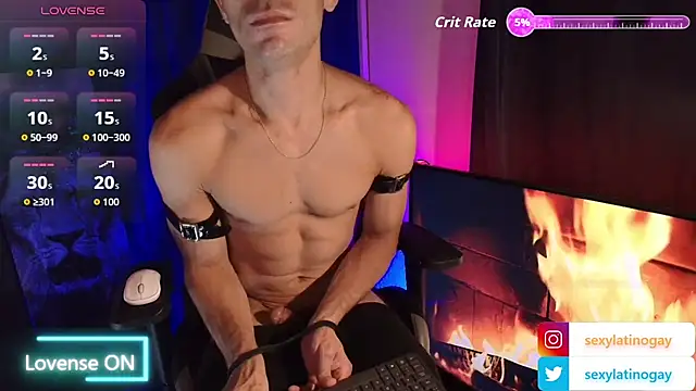 sexylatin0gay Show in webcam