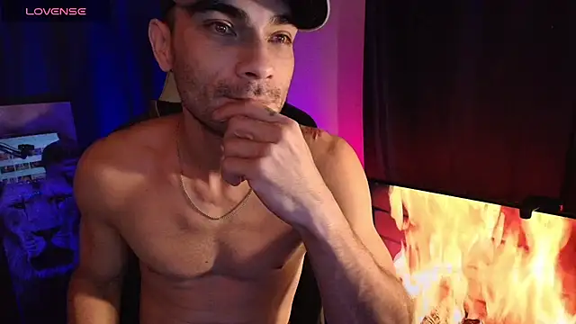 โชว์เว็บแคมของ sexylatin0gay