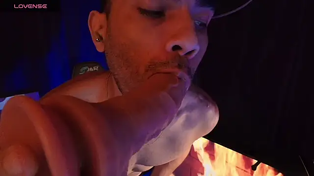 sexylatin0gay Webcam-Show