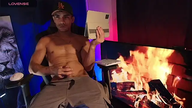 sexylatin0gay 在線直播表演