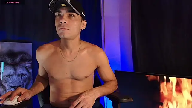 sexylatin0gay Adlı Modelin Web Kamerası Şovu