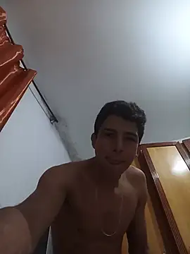 Tchutom Show in webcam