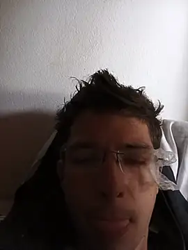 Tchutom's Webcam Show