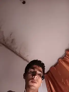 Tchutom Webcam-Show