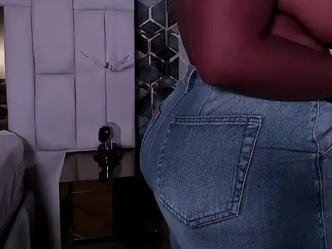 دردشة lia_mariana الجنسية المباشرة