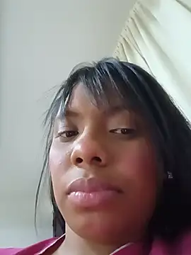 lia_mariana's Live XXX Chat