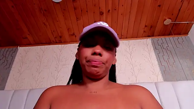 lia_mariana Chat XXX live