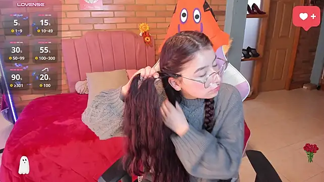 צ'אט XXX בשידור חי של Amy_joones