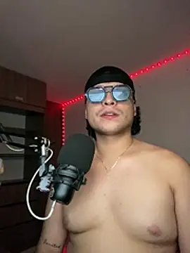 marcus_leonel Adlı Modelin Web Kamerası Şovu