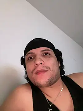 marcus_leonel Show in webcam