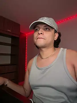 marcus_leonel Show in webcam