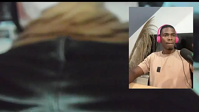 Lonelyfetishguy Show Webcam