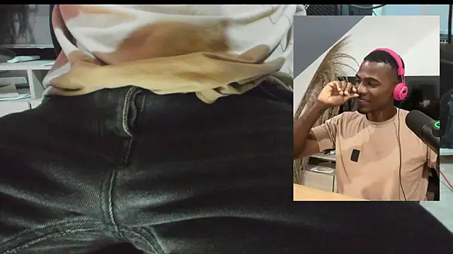 Show Webcam de Lonelyfetishguy