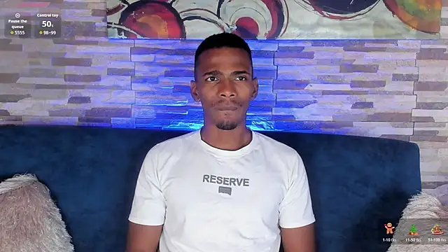 Lonelyfetishguy webcam show