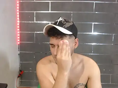 xxxxhotxoxo Show Webcam