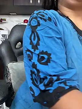 Chat XXX en directo de kalpanaaishaa