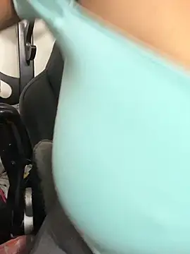 kalpanaaishaa's Live XXX Chat