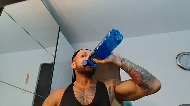 Magnificmuscles89 Webcam show