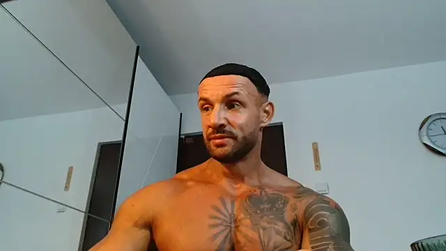 Webkamerová show Magnificmuscles89