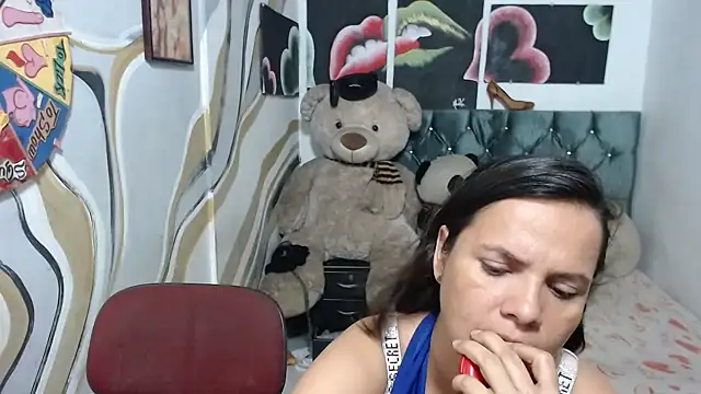 manzanahot9 Adlı Modelin Canlı XXX Sohbeti