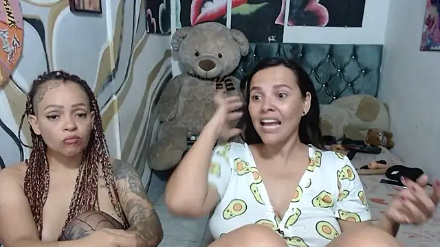XXX chat uživo modela manzanahot9