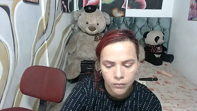 manzanahot9 Adlı Modelin Web Kamerası Şovu