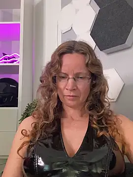Show modela AnnikaRose na web-kameri