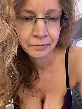AnnikaRose 在線直播表演