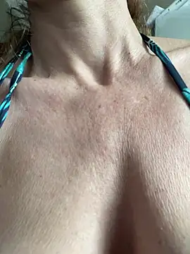 AnnikaRose's Live XXX Chat