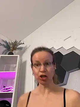 AnnikaRose's Webcam Show