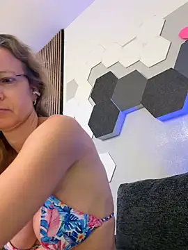 צ'אט XXX בשידור חי של AnnikaRose