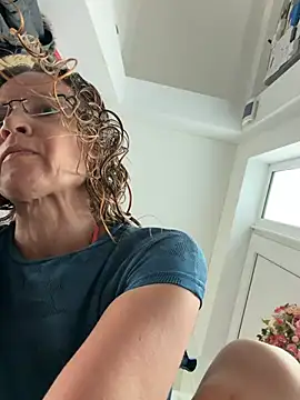 צ'אט XXX בשידור חי של AnnikaRose