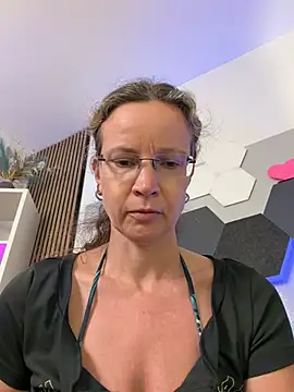 AnnikaRose Шоу с уебкамера