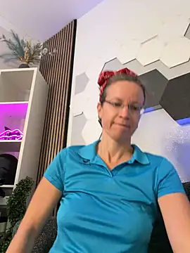 AnnikaRose 라이브 XXX 채팅