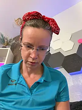 Show modela AnnikaRose na web-kameri