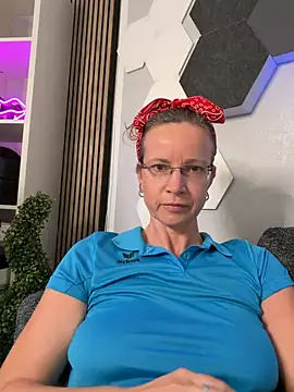 AnnikaRose Chat XXX in diretta