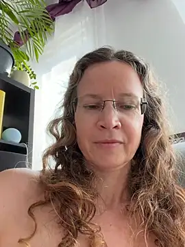 AnnikaRose Chat XXX in diretta