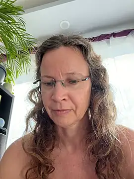 הופעת וובקאם של AnnikaRose