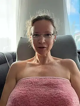 AnnikaRose's Webcam Show