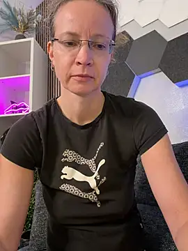 AnnikaRose's Webcam Show