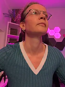 Chat +18 de AnnikaRose ao vivo