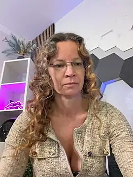 AnnikaRose's Webcam Show