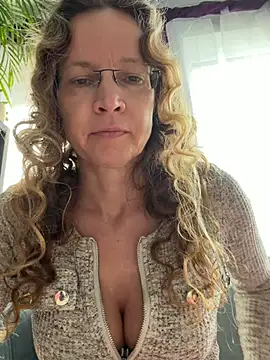 AnnikaRose Chat XXX in diretta